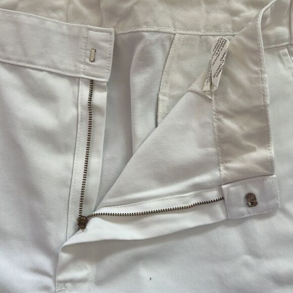 Men’s Dickies Carpenter Short White Size 40 NWOT - - Picture 2 of 6